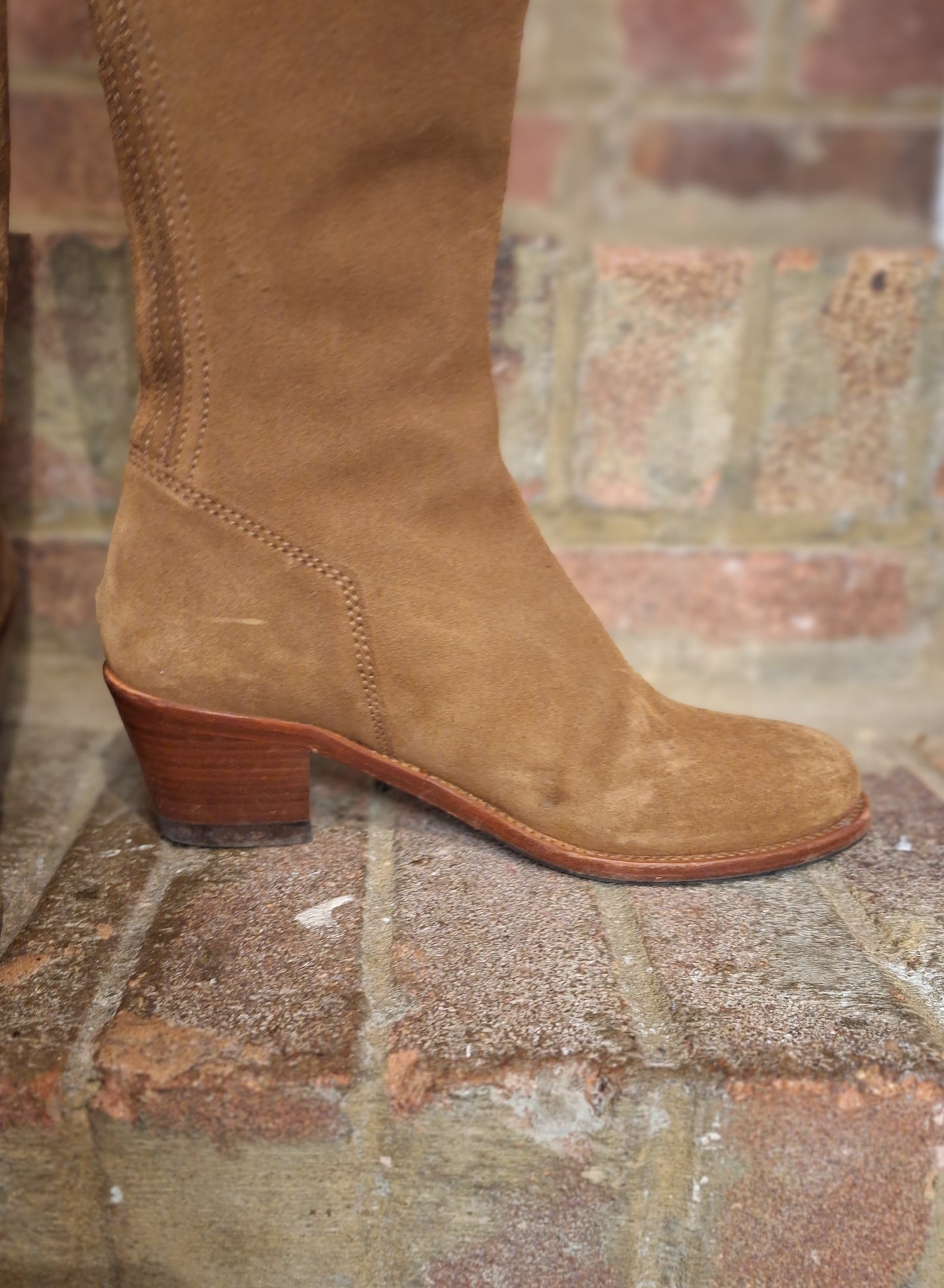 Fairfax& Favor "Regina" heeled suede  knee high boots -Tan- 5