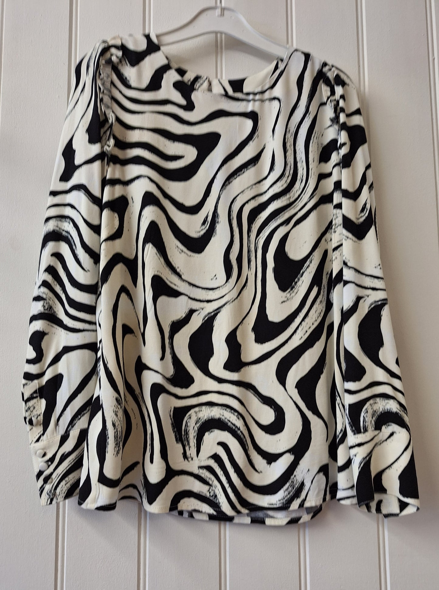 Fabienne Chapot black and white print top S