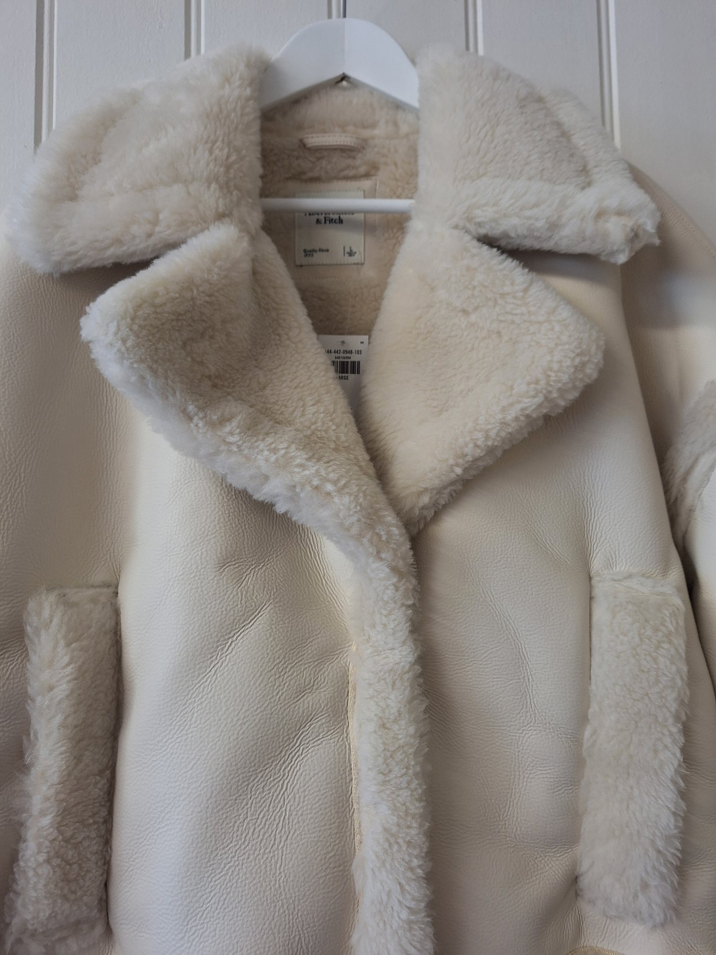 Abercrombie & Fitch off white faux shearling aviator jacket L