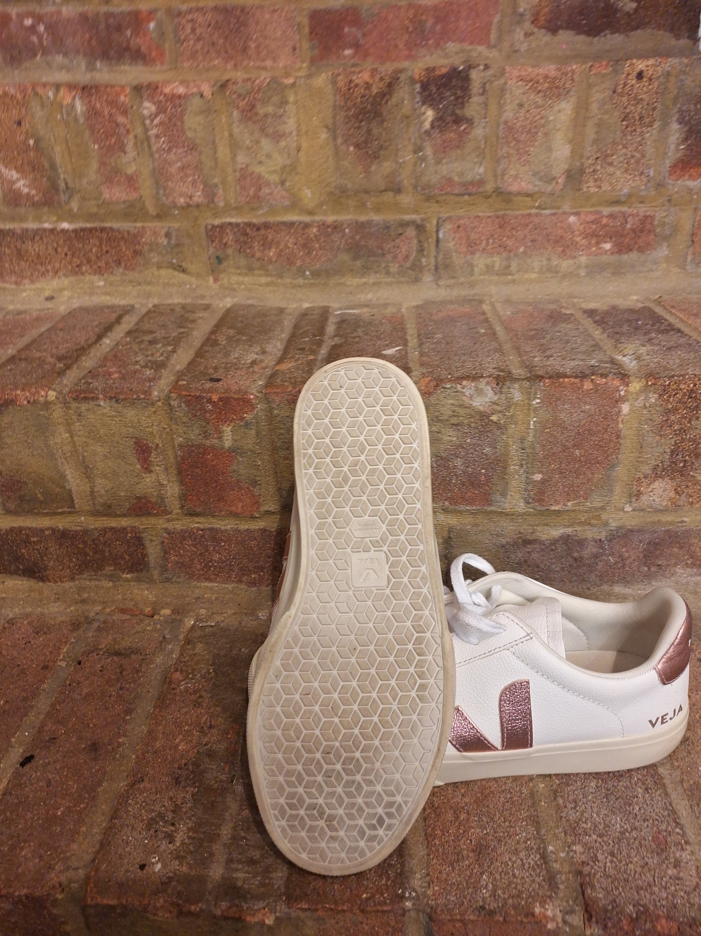 VEJA white trainers 7