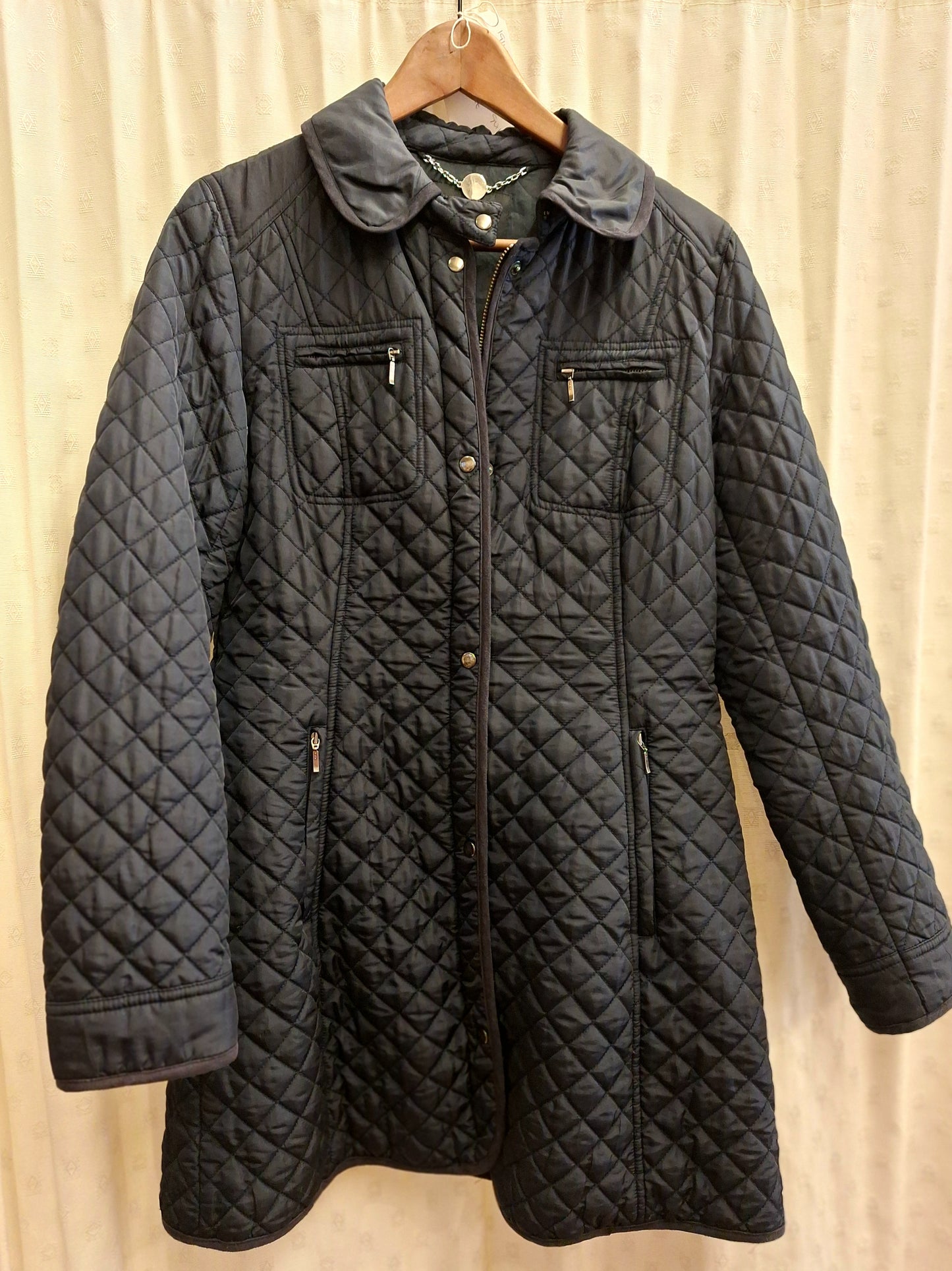 HOBBS black quilted coat 10