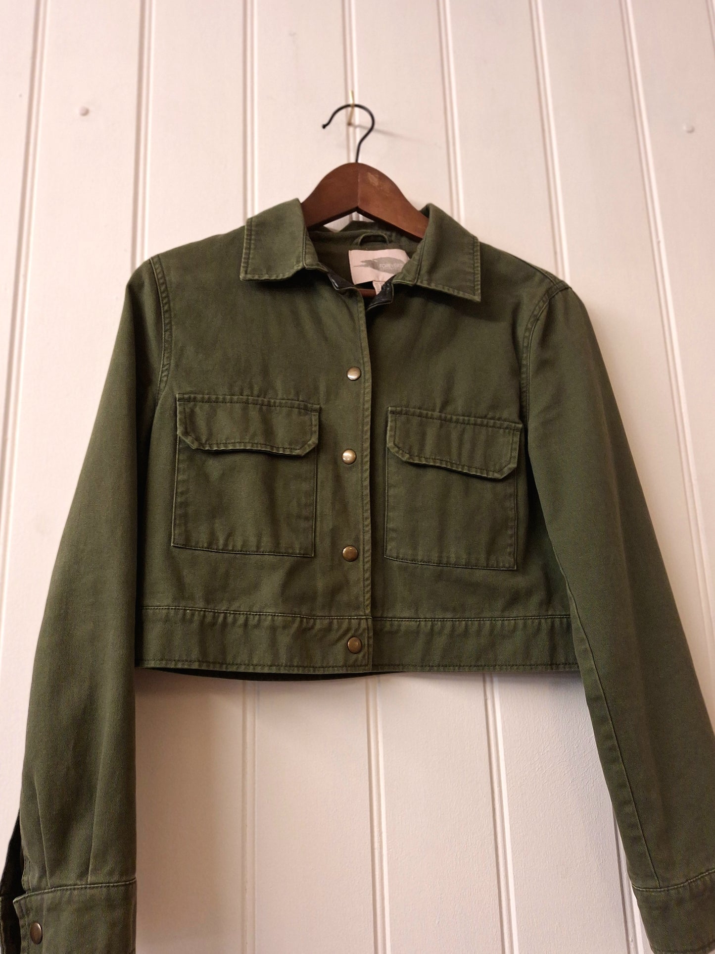 Forever 21 khaki cropped jacket S