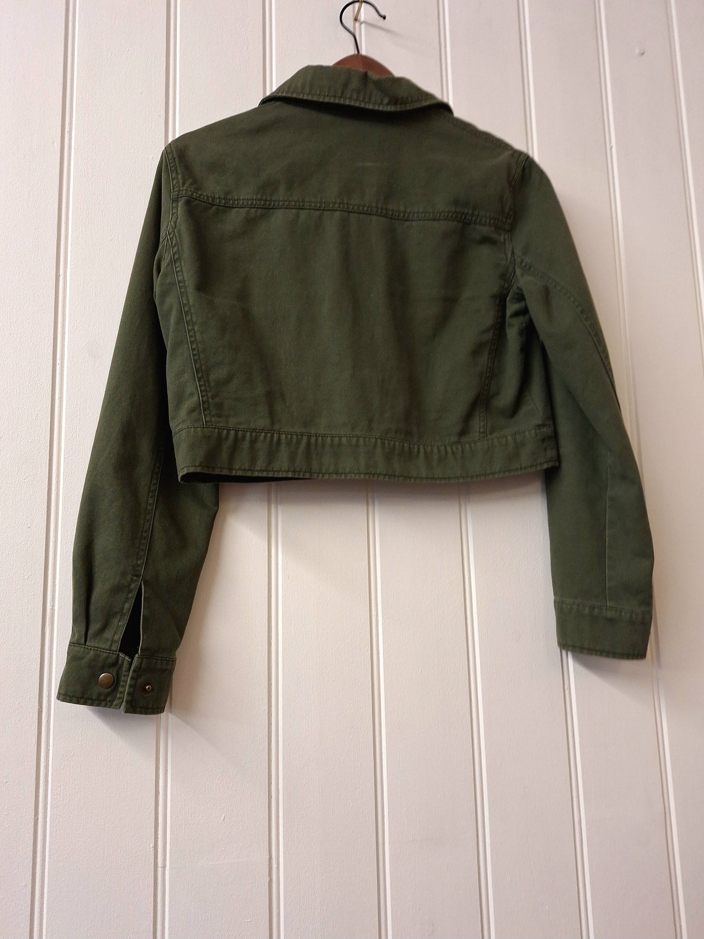 Forever 21 khaki cropped jacket S