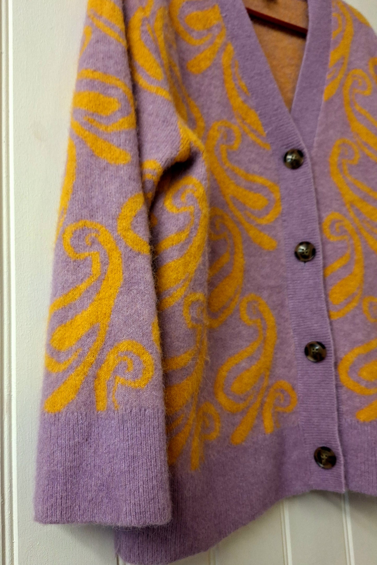 & Other Stories lilac and yellow knit M