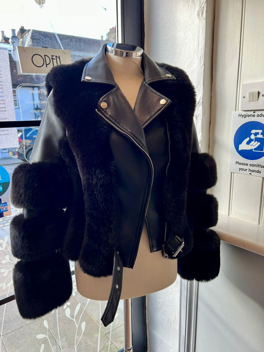 Flam modes black PU and faux fur jacket S